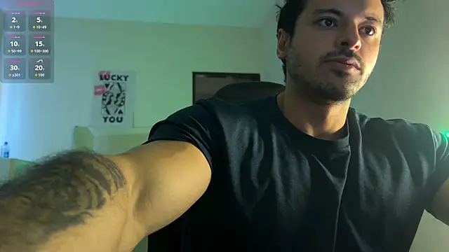 Snapshot of Lucasfit24 chatting on April 12, 2026, 2:53 pm Lucasfit24 online show from April 12, 2026, 2:53 pm