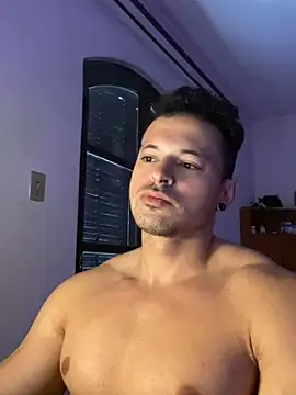 Snapshot of Lucasfit24 chatting on March 4, 2025, 1:28 pm Lucasfit24 online show from March 4, 2025, 1:28 pm