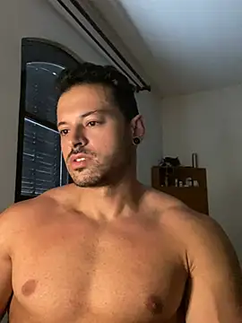 Snapshot of Lucasfit24 chatting on March 11, 2025, 11:33 am Lucasfit24 online show from March 11, 2025, 11:33 am