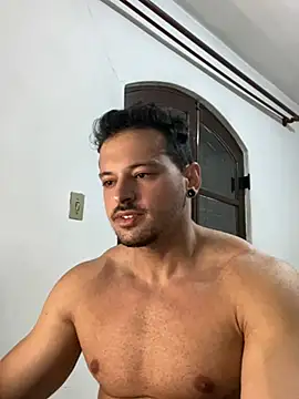 Snapshot of Lucasfit24 chatting on March 13, 2025, 12:02 pm Lucasfit24 online show from March 13, 2025, 12:02 pm