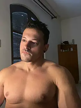 Snapshot of Lucasfit24 chatting on March 5, 2025, 11:28 am Lucasfit24 online show from March 5, 2025, 11:28 am