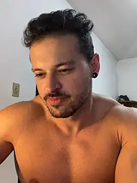 Snapshot of Lucasfit24 chatting on March 20, 2025, 12:08 am Lucasfit24 online show from March 20, 2025, 12:08 am