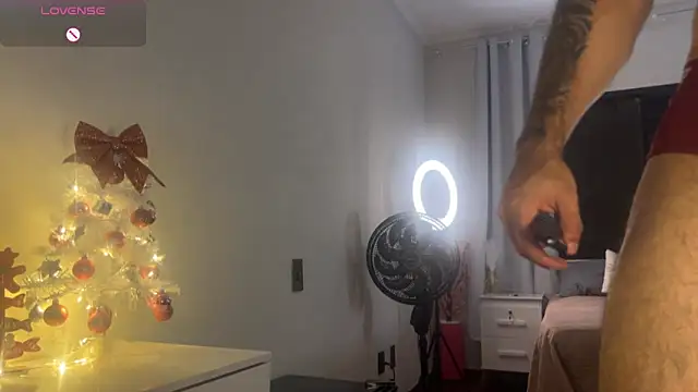 Lucasfit24 online show from December 21, 2025, 2:41 pm