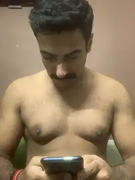 Snapshot of vaibhavchugh38 chatting on January 15, 2025, 10:49 am vaibhavchugh38 online show from January 15, 2025, 10:49 am