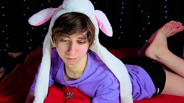 Snapshot of Timothy_Fox chatting on October 16, 2025, 3:04 am Timothy Fox online show from October 16, 2025, 3:04 am