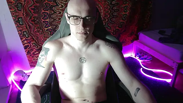 Snapshot of johnny_positive chatting on March 9, 2026, 5:49 pm johnny positive online show from March 9, 2026, 5:49 pm