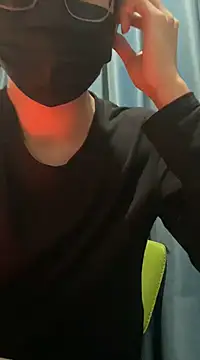 Snapshot of yfx468 chatting on March 3, 2025, 4:58 pm yfx468 online show from March 3, 2025, 4:58 pm