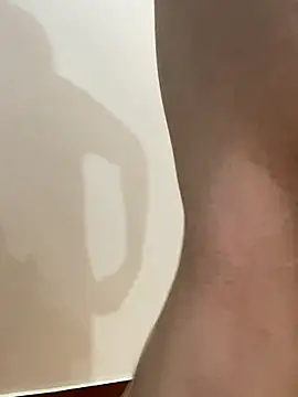 Snapshot of yfx468 chatting on December 2, 2025, 12:07 pm yfx468 online show from December 2, 2025, 12:07 pm