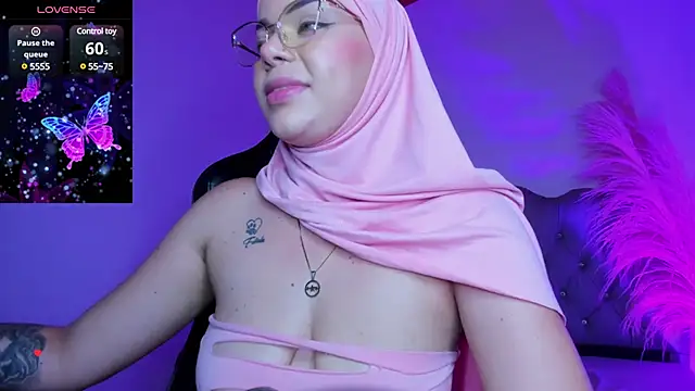 Snapshot of malih_samir chatting on February 19, 2025, 10:42 pm malih samir online show from February 19, 2025, 10:42 pm