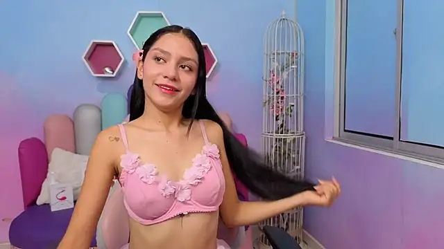 KAHTY JONES online show from September 30, 2025, 3:56 am