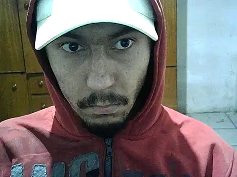 Snapshot of michel1520 chatting on October 10, 2025, 10:43 pm michel1520 online show from October 10, 2025, 10:43 pm