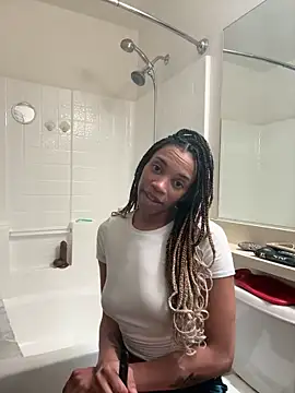 Snapshot of goddesskash chatting on March 2, 2025, 3:24 am goddesskash online show from March 2, 2025, 3:24 am