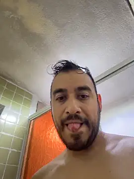 Snapshot of leonardohot1987 chatting on December 3, 2025, 7:02 pm leonardohot1987 online show from December 3, 2025, 7:02 pm