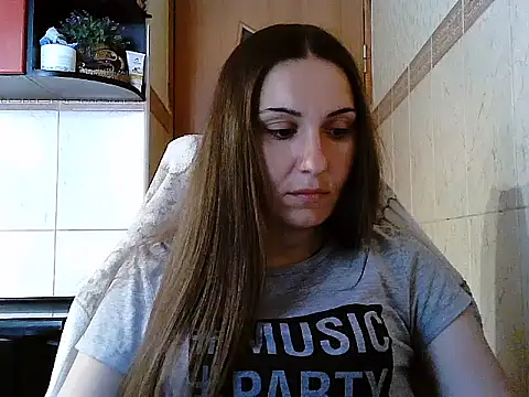 Snapshot of Yuliia30 chatting on July 12, 2026, 11:00 am Yuliia30 online show from July 12, 2026, 11:00 am