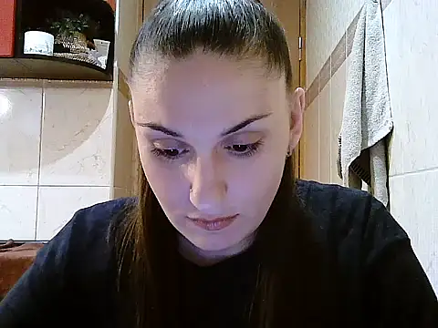Snapshot of Yuliia30 chatting on June 16, 2026, 4:40 pm Yuliia30 online show from June 16, 2026, 4:40 pm
