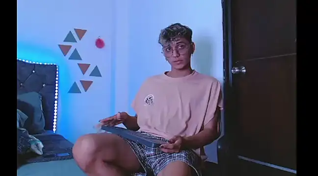 Snapshot of andrew_willyams chatting on January 10, 2025, 4:51 pm andrew willyams online show from January 10, 2025, 4:51 pm