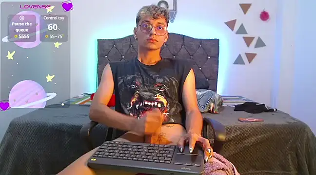 Snapshot of andrew_willyams chatting on January 27, 2025, 6:31 pm andrew willyams online show from January 27, 2025, 6:31 pm