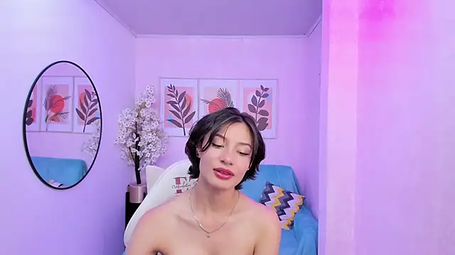 Snapshot of Akaza_Hakuji_ chatting on February 3, 2025, 6:39 pm Akaza Hakuji online show from February 3, 2025, 6:39 pm