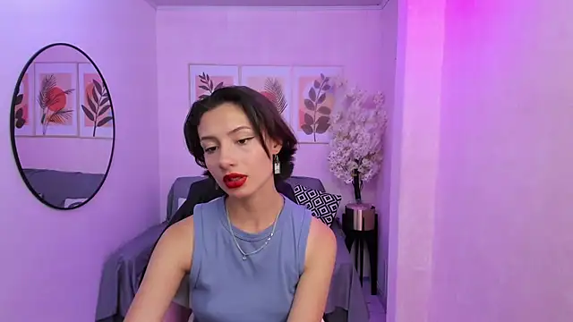 Snapshot of Akaza_Hakuji_ chatting on February 24, 2025, 12:37 pm Akaza Hakuji online show from February 24, 2025, 12:37 pm