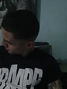 Snapshot of dany_hardy chatting on November 15, 2025, 7:56 am dany hardy online show from November 15, 2025, 7:56 am