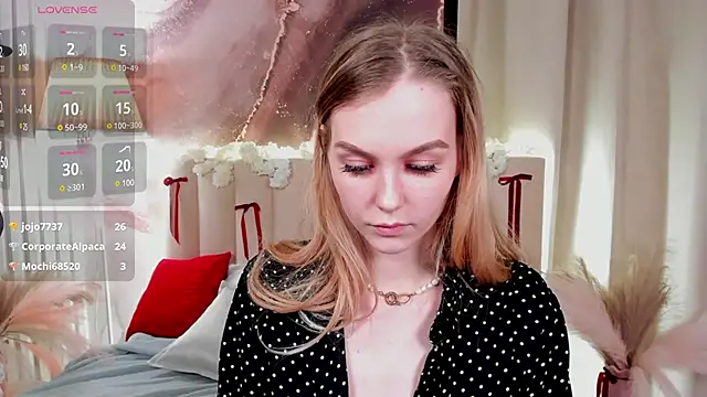 Snapshot of Molly_Pink_ chatting on March 21, 2025, 3:35 pm Molly Pink online show from March 21, 2025, 3:35 pm