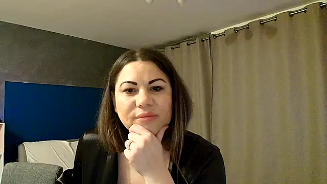 Snapshot of VixenVibesX chatting on January 30, 2025, 4:02 pm VixenVibesX online show from January 30, 2025, 4:02 pm