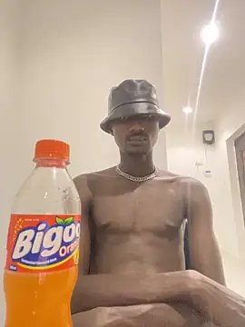 MylesBbc23 online show from March 16, 2025, 1:17 am