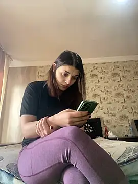 Snapshot of Rosanna_Rennie chatting on February 25, 2025, 8:14 am Rosanna Rennie online show from February 25, 2025, 8:14 am