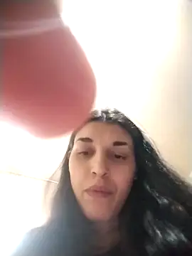 Snapshot of Rosanna_Rennie chatting on March 3, 2025, 2:06 pm Rosanna Rennie online show from March 3, 2025, 2:06 pm