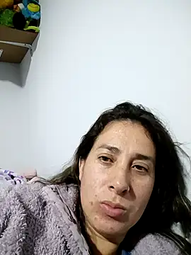 Snapshot of CHARLOTTE_1711 chatting on January 19, 2026, 5:11 am CHARLOTTE 1711 online show from January 19, 2026, 5:11 am