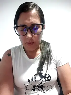 CHARLOTTE 1711 online show from October 1, 2025, 3:44 am