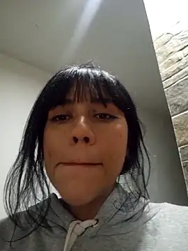 Snapshot of juli_love11 chatting on January 25, 2025, 4:45 am juli love11 online show from January 25, 2025, 4:45 am