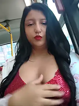 Snapshot of Melyy_Edii chatting on April 27, 2026, 10:52 pm Melyy Edii online show from April 27, 2026, 10:52 pm