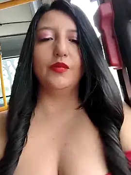 Snapshot of Melyy_Edii chatting on June 13, 2026, 5:33 pm Melyy Edii online show from June 13, 2026, 5:33 pm