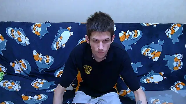 Snapshot of Lester_Broo chatting on June 10, 2026, 10:27 am Lester Broo online show from June 10, 2026, 10:27 am
