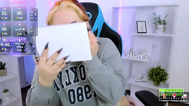 Snapshot of Erica__Alta chatting on February 27, 2026, 6:46 am Erica Alta online show from February 27, 2026, 6:46 am