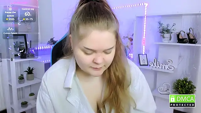 Snapshot of Erica__Alta chatting on February 15, 2026, 6:58 am Erica Alta online show from February 15, 2026, 6:58 am