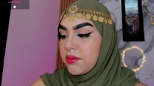 Snapshot of Maissa_Alabi chatting on April 27, 2026, 8:40 pm Maissa Alabi online show from April 27, 2026, 8:40 pm