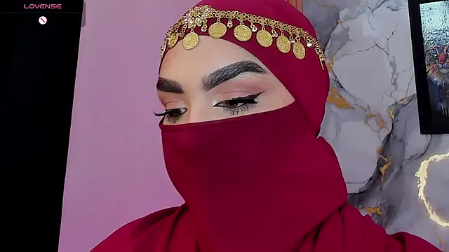 Snapshot of Maissa_Alabi chatting on May 19, 2026, 7:21 pm Maissa Alabi online show from May 19, 2026, 7:21 pm