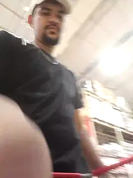 mamauara092 online show from November 24, 2025, 10:54 pm