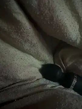 Snapshot of Lilymoonshow chatting on February 12, 2026, 7:02 pm Lilymoonshow online show from February 12, 2026, 7:02 pm