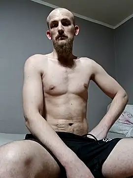 larzik94 online show from March 4, 2026, 5:31 pm