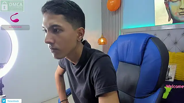 Snapshot of HarolddXL chatting on November 5, 2025, 1:47 pm HarolddXL online show from November 5, 2025, 1:47 pm