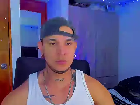 Snapshot of austinoficial chatting on September 11, 2025, 9:04 pm austinoficial online show from September 11, 2025, 9:04 pm