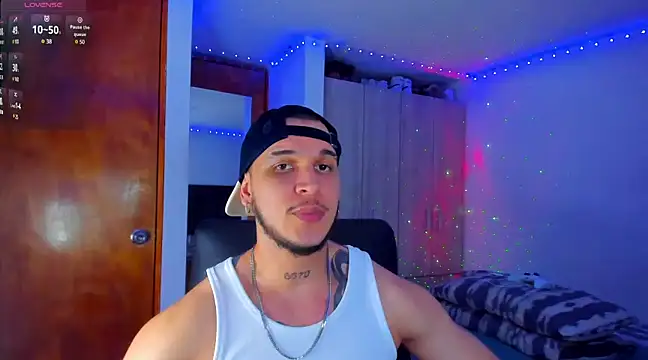 Snapshot of austinoficial chatting on March 16, 2025, 5:14 am austinoficial online show from March 16, 2025, 5:14 am