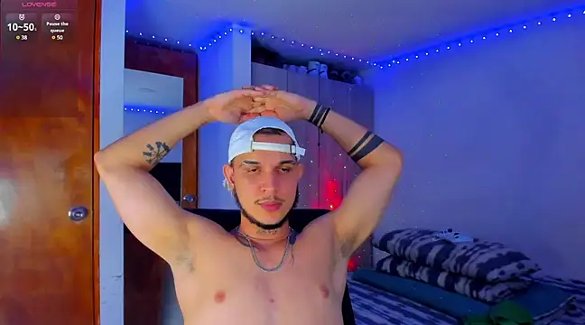 Snapshot of austinoficial chatting on March 14, 2025, 4:21 am austinoficial online show from March 14, 2025, 4:21 am