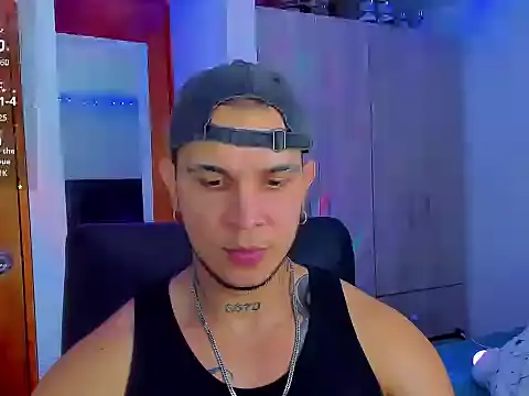 Snapshot of austinoficial chatting on September 11, 2025, 3:17 am austinoficial online show from September 11, 2025, 3:17 am