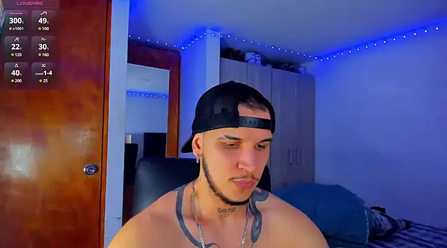 Snapshot of austinoficial chatting on March 11, 2025, 10:18 am austinoficial online show from March 11, 2025, 10:18 am