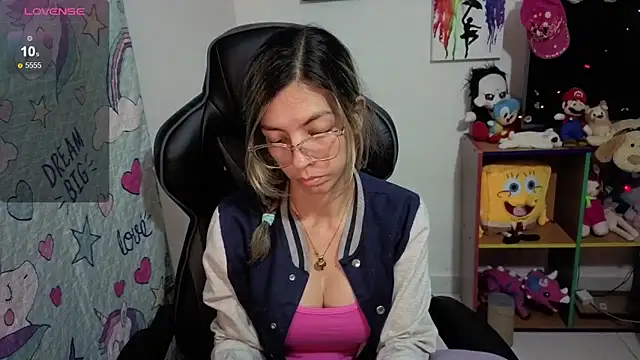 Princezzlove3 online show from November 5, 2025, 12:14 am