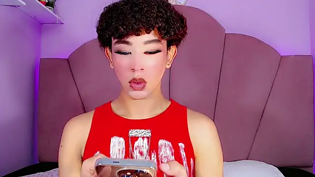 Snapshot of Vanessapintoo chatting on March 11, 2025, 8:20 pm Vanessapintoo online show from March 11, 2025, 8:20 pm